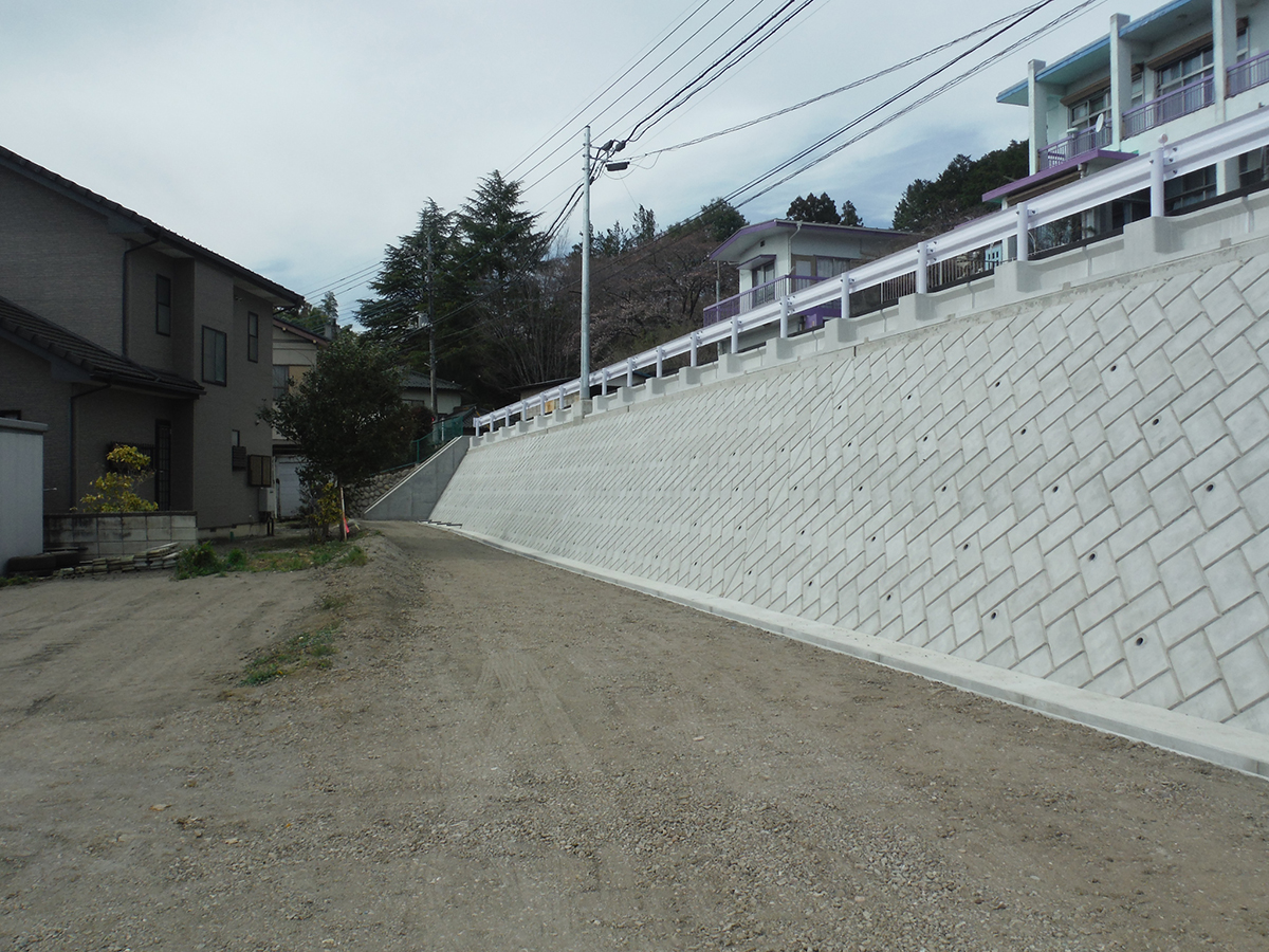 道路改良工事(堤ヶ丘ヒルズ付近)