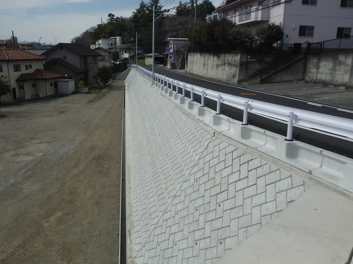 道路改良工事(堤ヶ丘ヒルズ付近)