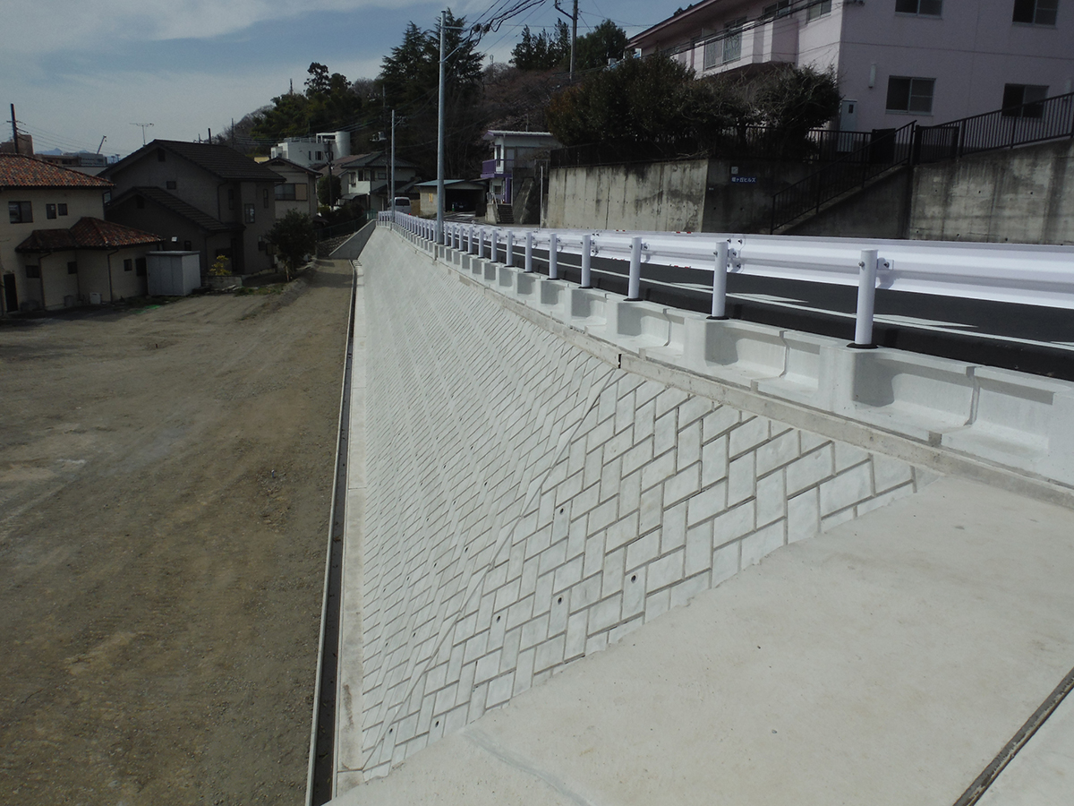 道路改良工事(堤ヶ丘ヒルズ付近)