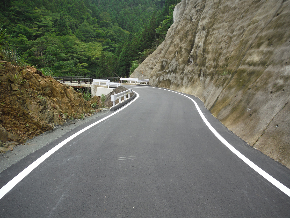 平成27年度 道整備交付金 梅田小平線（忍山開設工区）