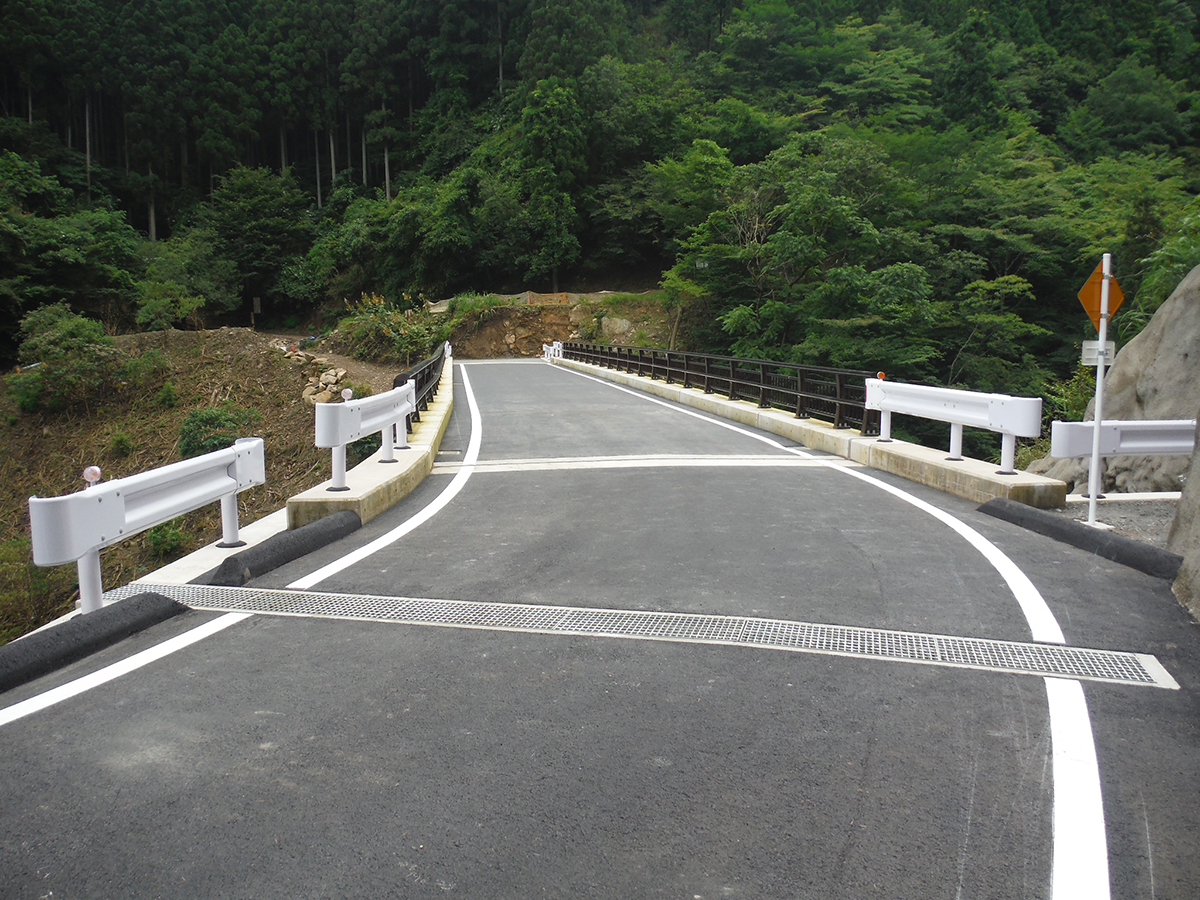 平成27年度 道整備交付金 梅田小平線（忍山開設工区）